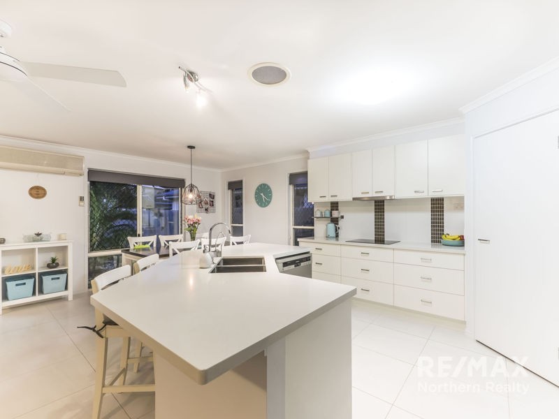 33 Pine Valley Drive, Joyner QLD 4500