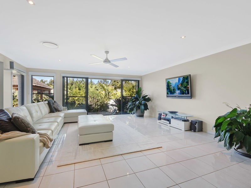 11 Reiners Road, Samford Valley QLD 4520