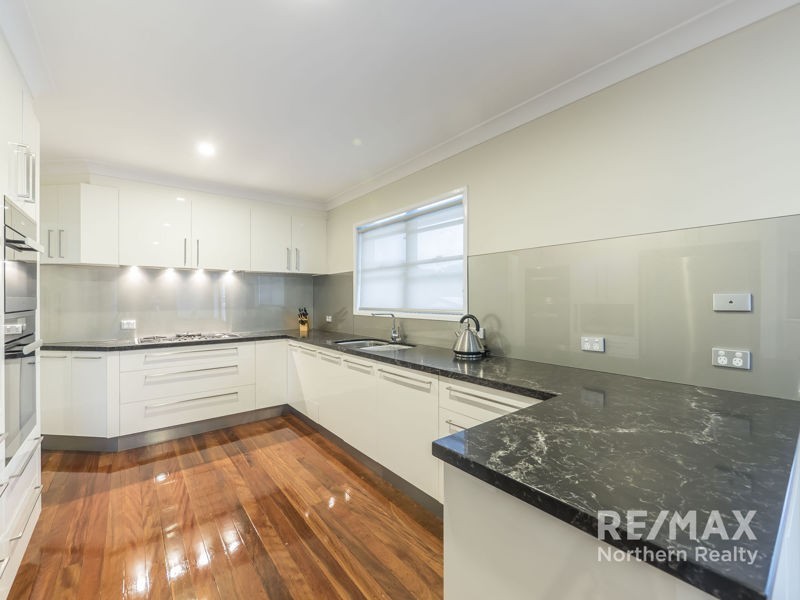 24 Leitchs Rd South, Albany Creek QLD 4035