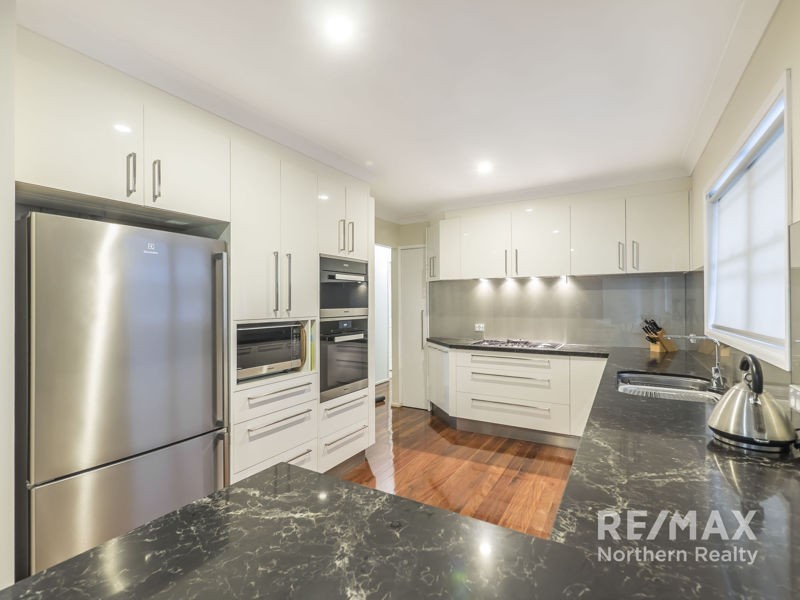 24 Leitchs Rd South, Albany Creek QLD 4035