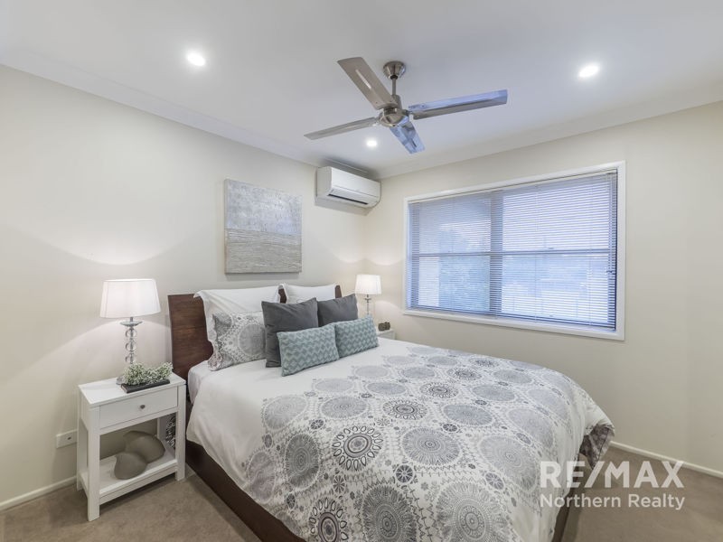 24 Leitchs Rd South, Albany Creek QLD 4035