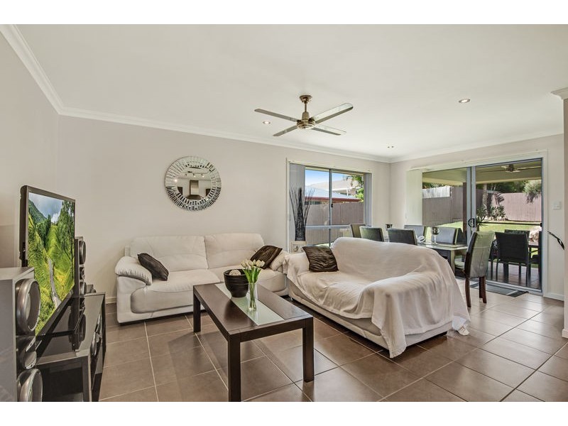 9 Mahaffey Court, Cashmere QLD 4500