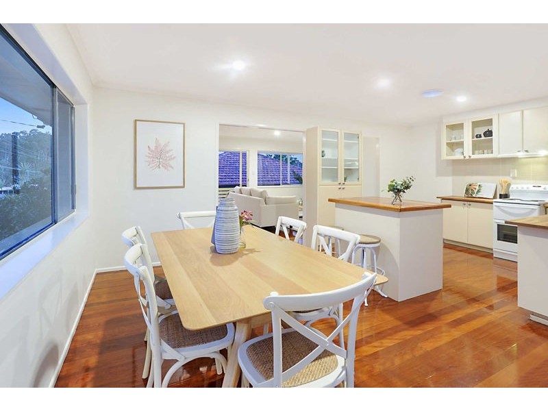 14 Eromba Crescent, Ferny Hills QLD 4055