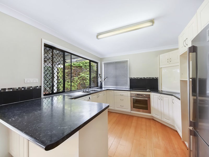 40 Pegasus Avenue, Eatons Hill QLD 4037