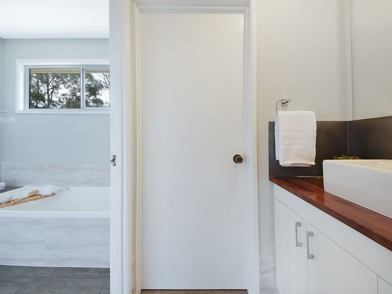 40 Pegasus Avenue, Eatons Hill QLD 4037