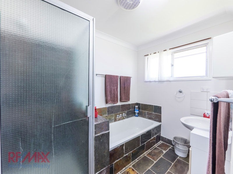 10 Nyora Street, Everton Hills QLD 4053