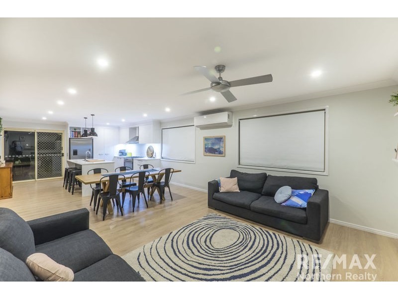 103 View Cres, Arana Hills QLD 4054