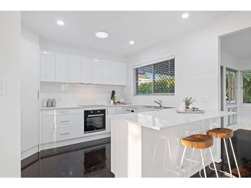 14 Hereford Street, Corinda QLD 4075