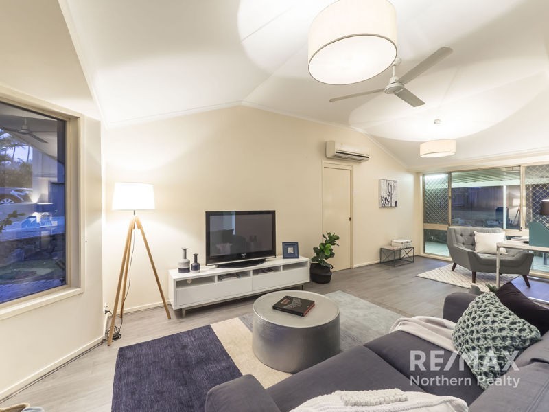 17 Chowchilla st, Albany Creek QLD 4035