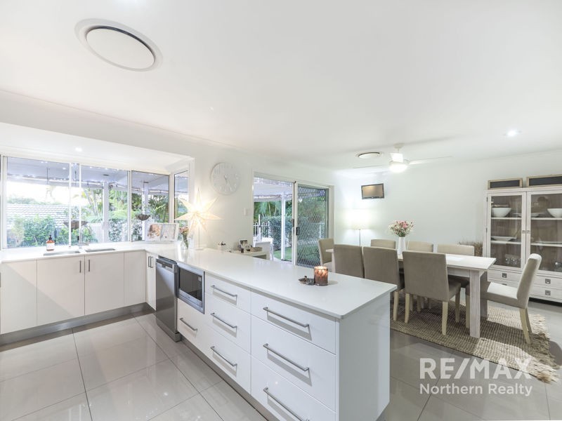 22 Yellowjack Crescent, Albany Creek QLD 4035