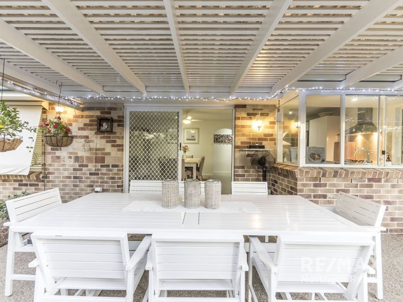 22 Yellowjack Crescent, Albany Creek QLD 4035