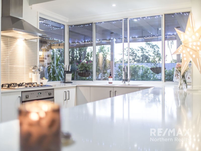 22 Yellowjack Crescent, Albany Creek QLD 4035