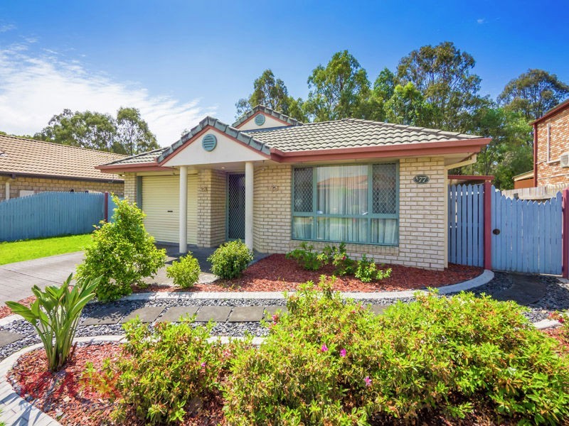 77 Cambridge Crescent, Fitzgibbon QLD 4018