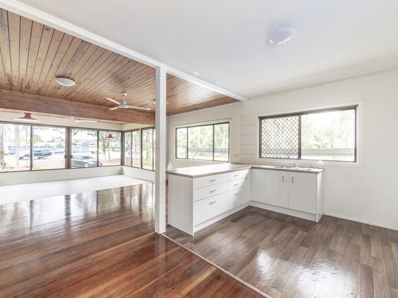 17 Youngs Crossing Road, Joyner QLD 4500