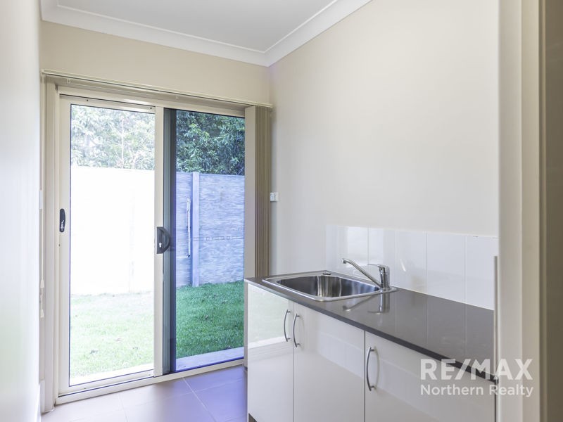 5 Charlie Close, Warner QLD 4500