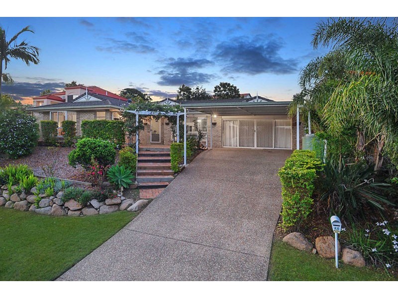 46 Hillenvale Avenue, Arana Hills QLD 4054