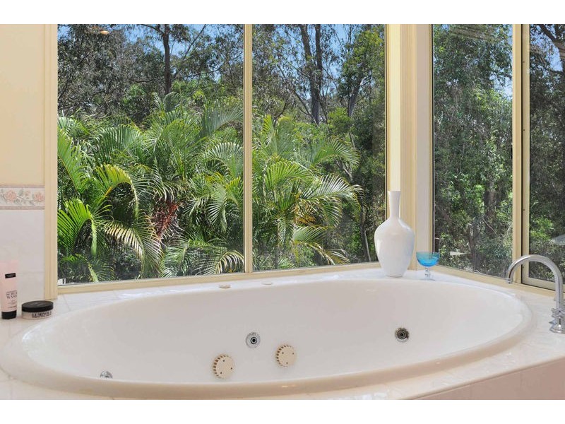 56 Dicaprio Circuit, Bridgeman Downs QLD 4035