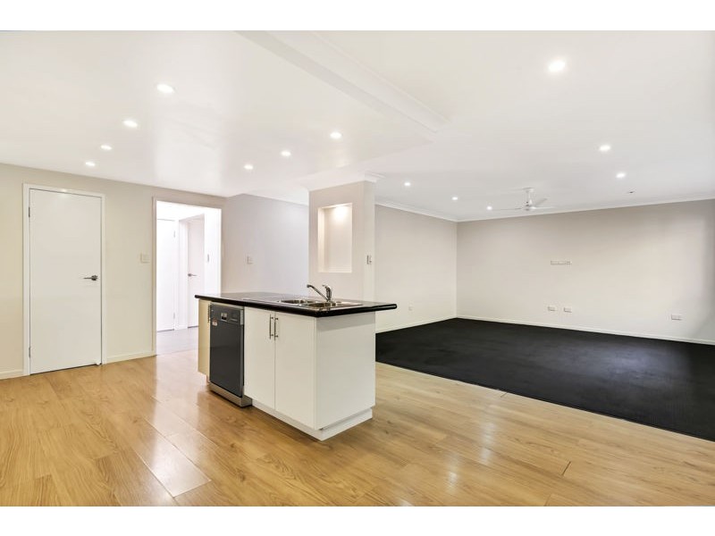 41a BELLA ST, Cashmere QLD 4500