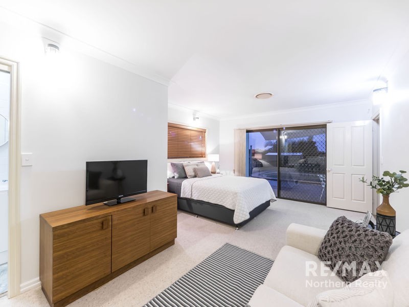 12 Harbord Place, Albany Creek QLD 4035