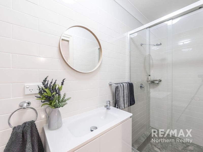 12 Harbord Place, Albany Creek QLD 4035