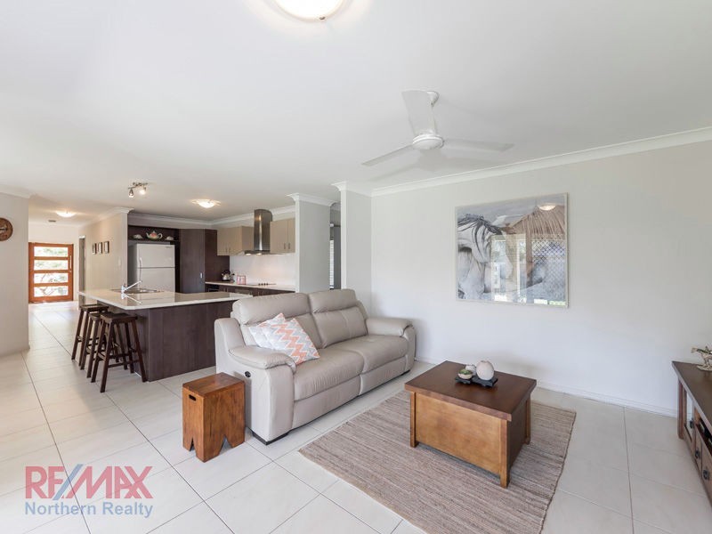 24 Bella Street, Cashmere QLD 4500