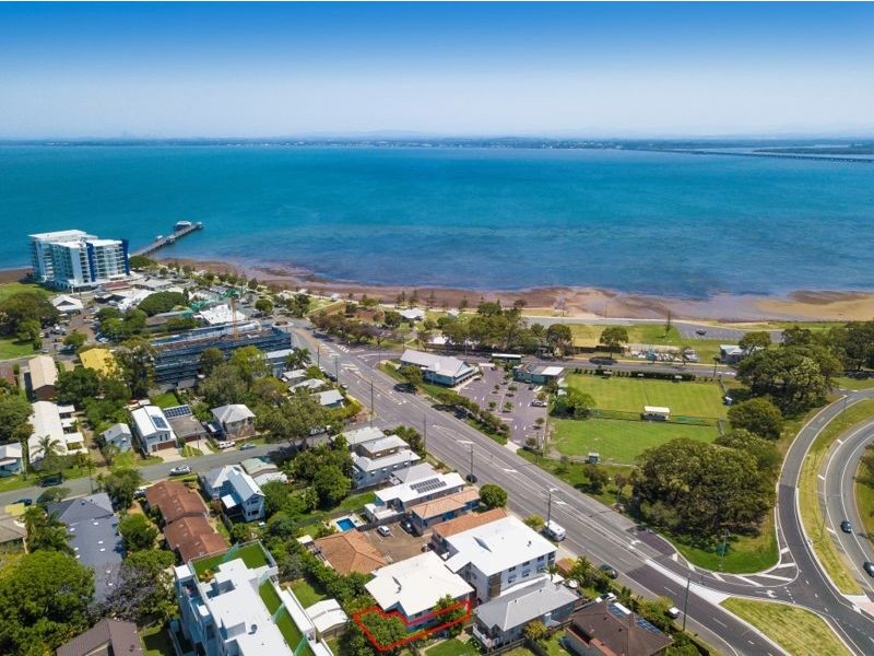 1/82 Oxley Ave, Woody Point QLD 4019