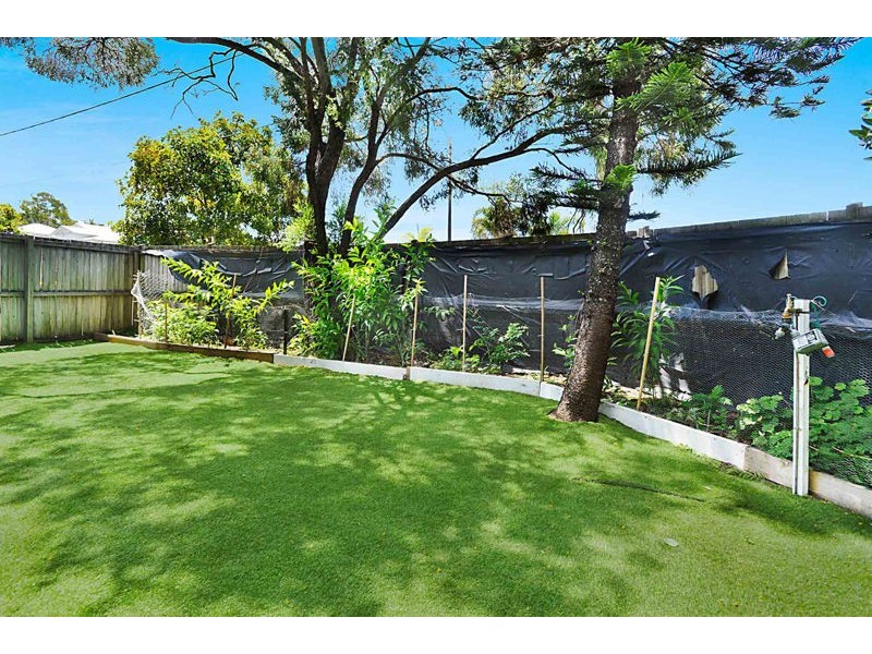2/1412 Sandgate Rd, Nundah QLD 4012