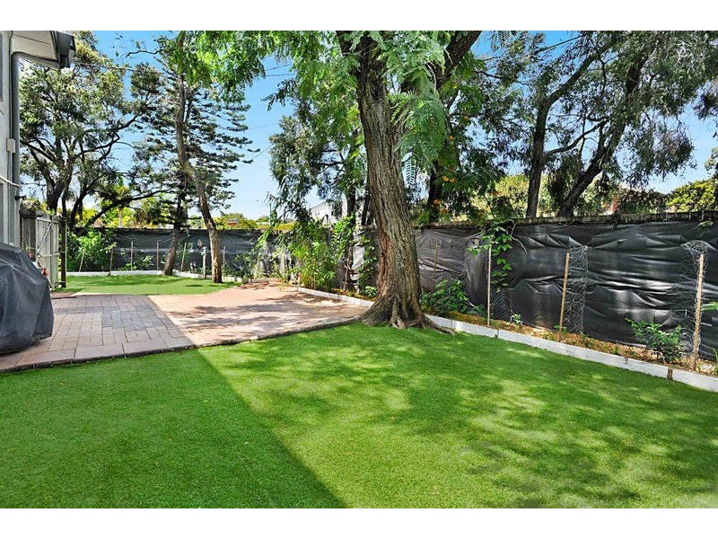 2/1412 Sandgate Rd, Nundah QLD 4012