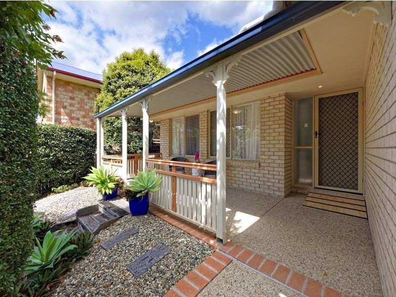 142 Saraband Drive, Eatons Hill QLD 4037