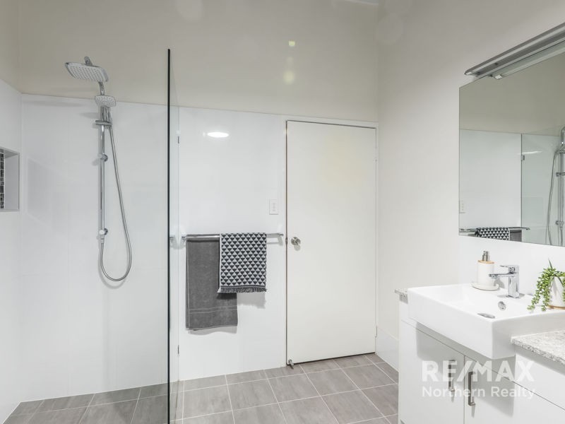 76 Narellan Street, Arana Hills QLD 4054