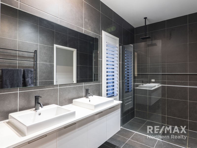 26 Riverside Cct, Joyner QLD 4500