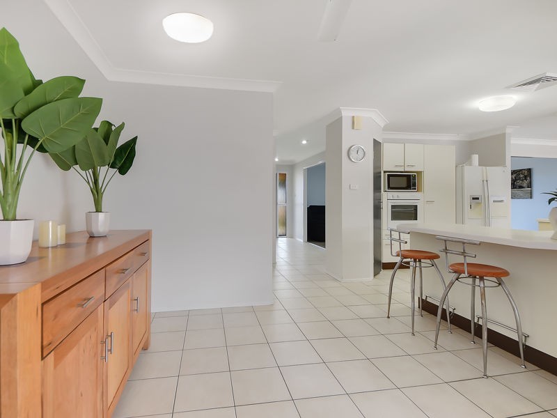38 Chowchilla Street, Albany Creek QLD 4035