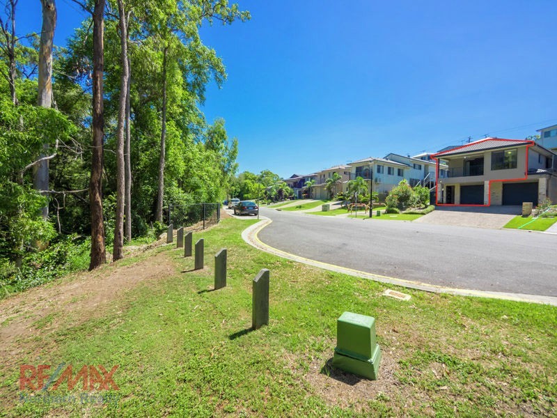 2/19 Creekside Court, Everton Hills QLD 4053