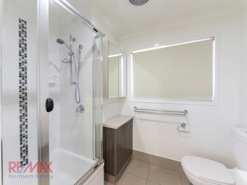 2/19 Creekside Court, Everton Hills QLD 4053