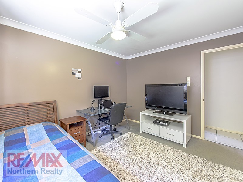 1 Laceflower Cres, Eatons Hill QLD 4037