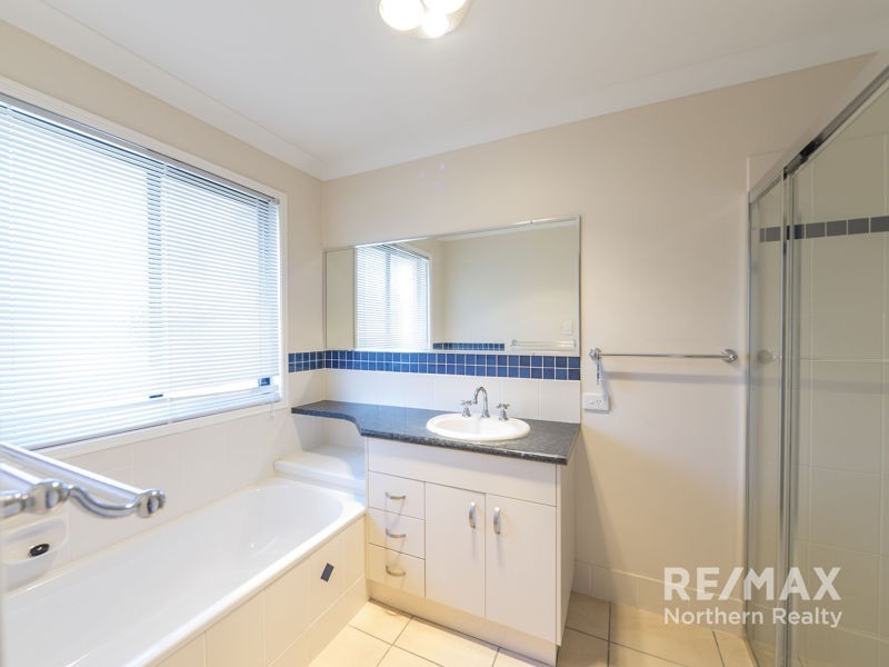 138 Saraband Dve, Eatons Hill QLD 4037