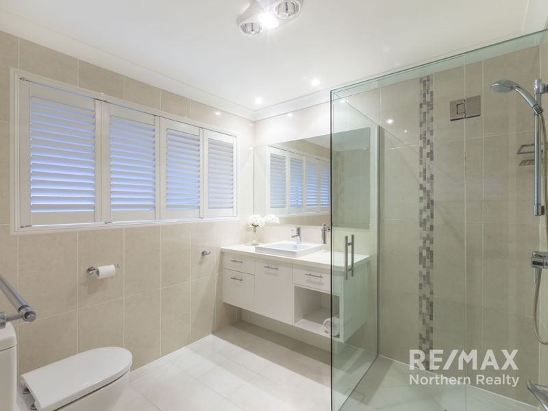 15 Yellowjack Crescent, Albany Creek QLD 4035