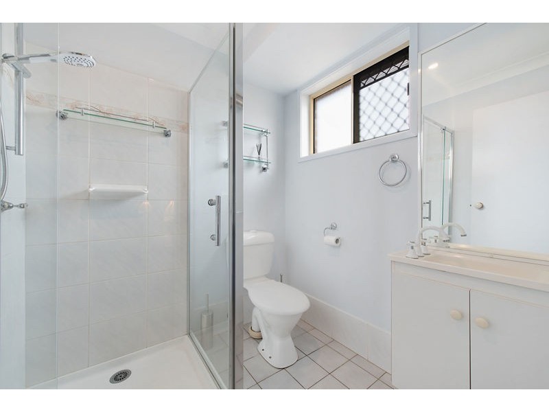 8 Magnolia Drive, Kallangur QLD 4503