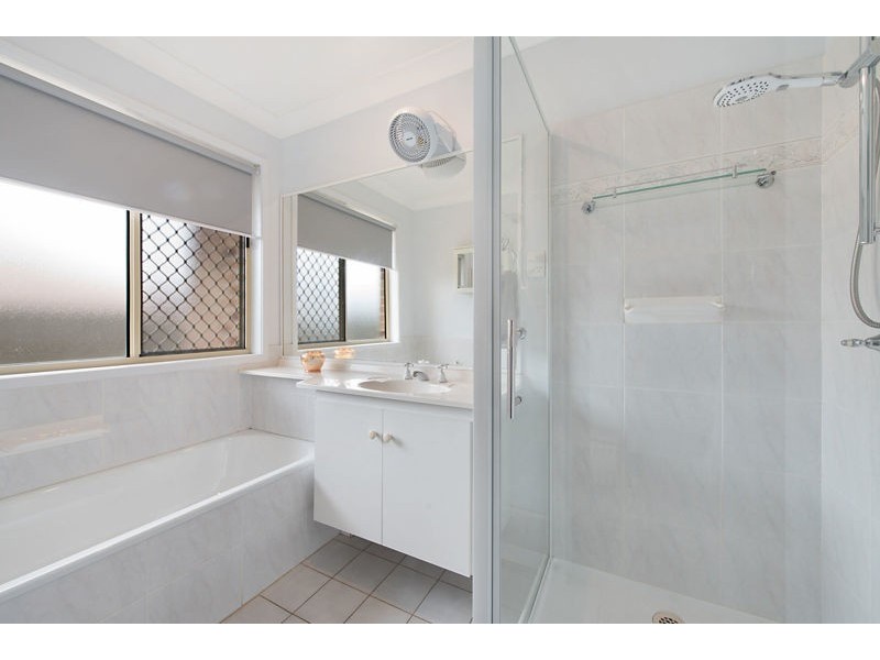 8 Magnolia Drive, Kallangur QLD 4503