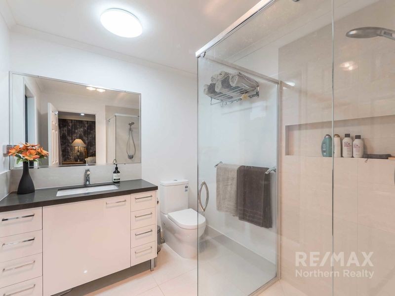 11 Meranti  Crescent, Albany Creek QLD 4035