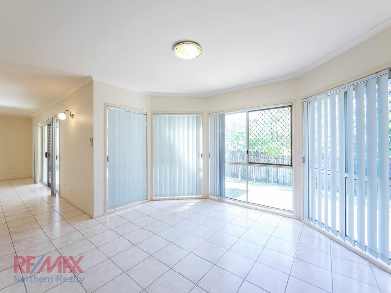 28 Karri Place, Bridgeman Downs QLD 4035