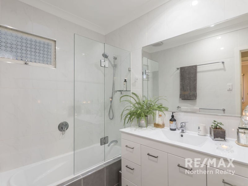 16 Georganne Street, The Gap QLD 4061