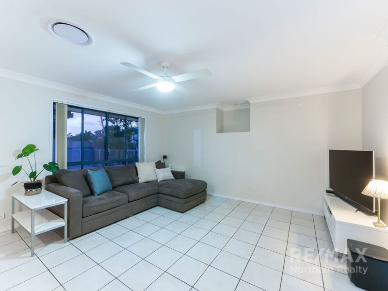 7 Triantha Court, Albany Creek QLD 4035