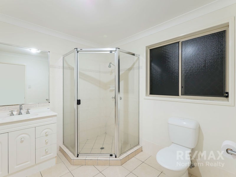 8 Fernwren Court, Cashmere QLD 4500