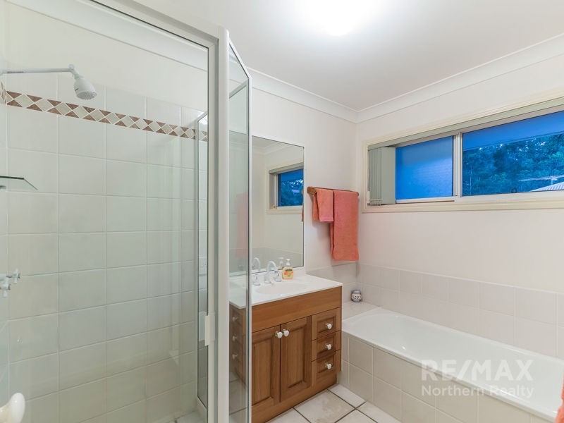 31 Boondooma Circuit, Albany Creek QLD 4035