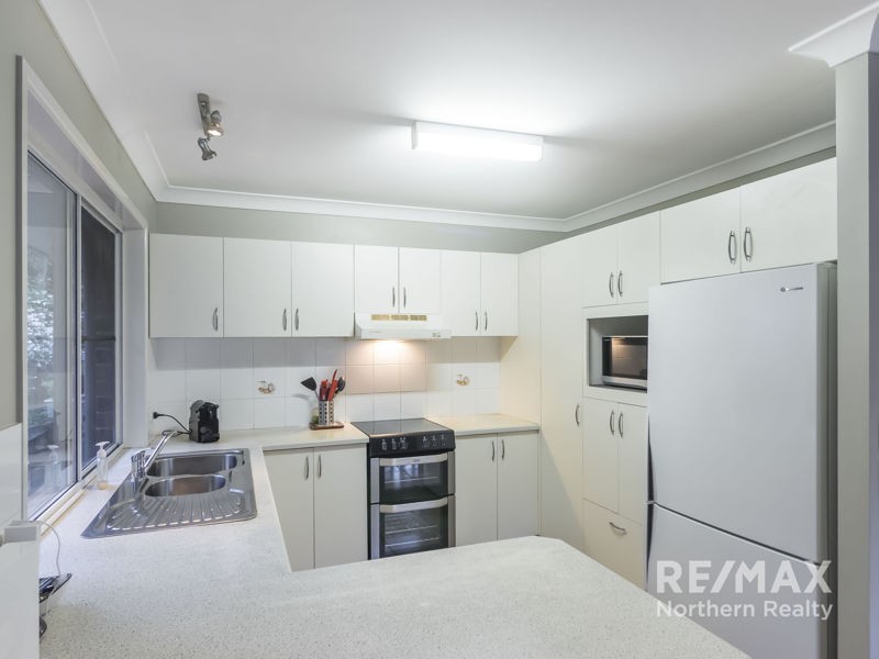 2 Alton Court, Albany Creek QLD 4035