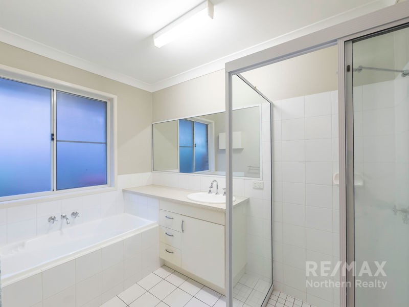 2 Alton Court, Albany Creek QLD 4035
