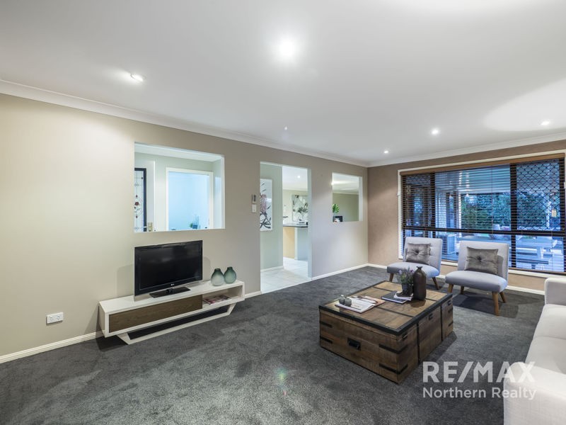 8 Boobook Ct, Cashmere QLD 4500