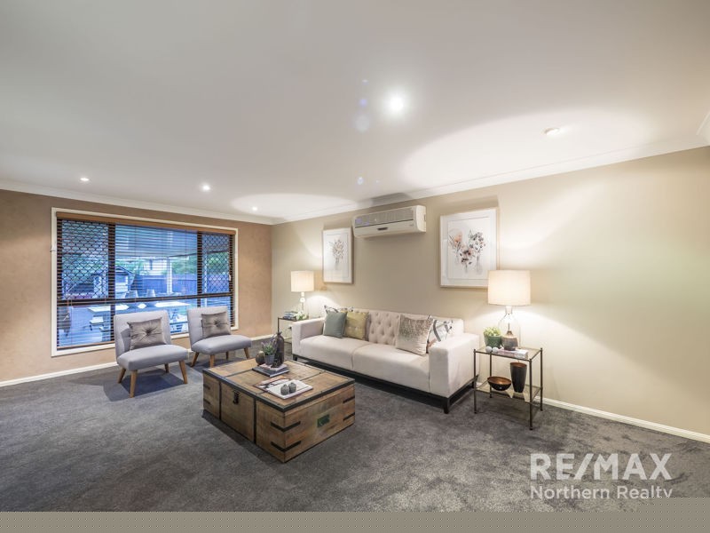 8 Boobook Ct, Cashmere QLD 4500