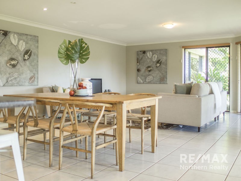 8 Boobook Ct, Cashmere QLD 4500